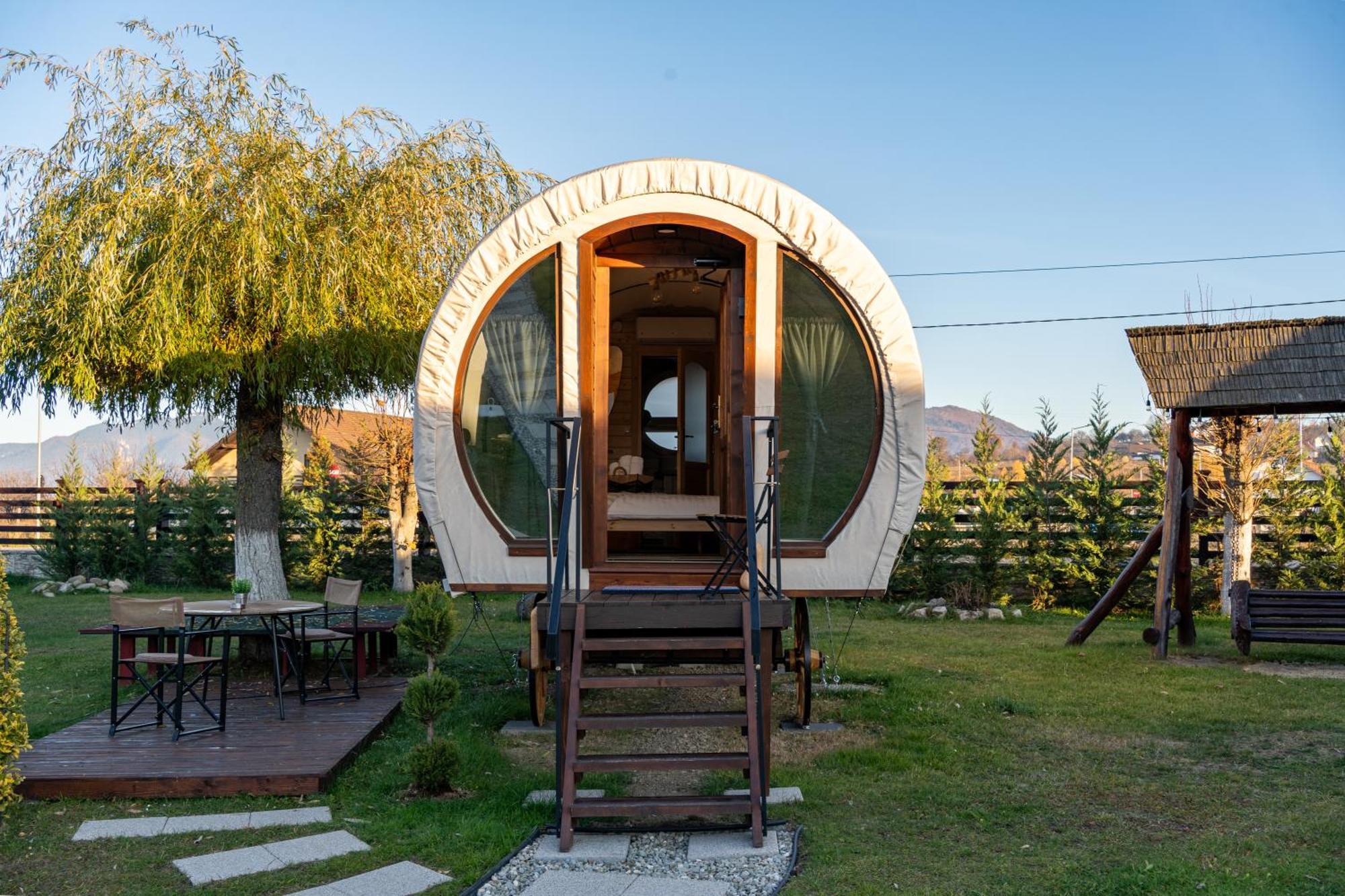 Glamp In Style Pods Resort Bran (Brasov) Exterior foto