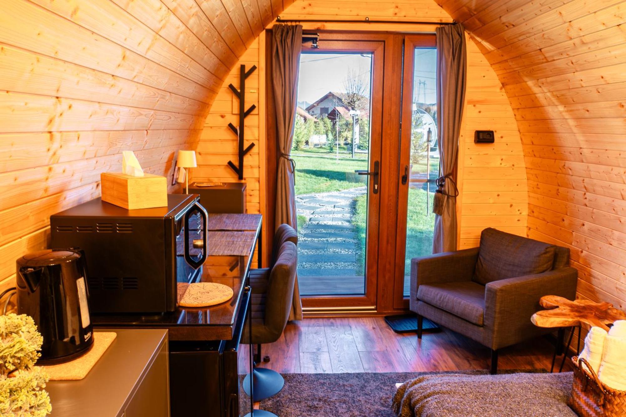 Glamp In Style Pods Resort Bran (Brasov) Exterior foto